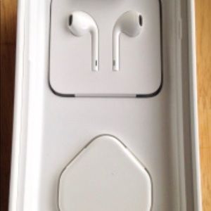 Ear Pods